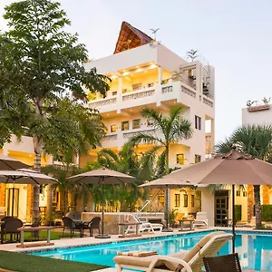 Hotel álamos Con Jacuzzi Y Piscina, Cancún