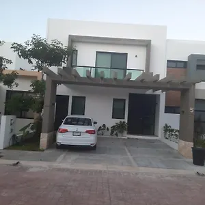  Privatunterkunft Casa De Maria
