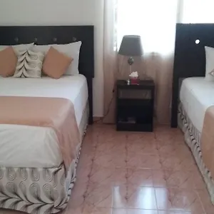  Holiday home Room In Cancun Stadium